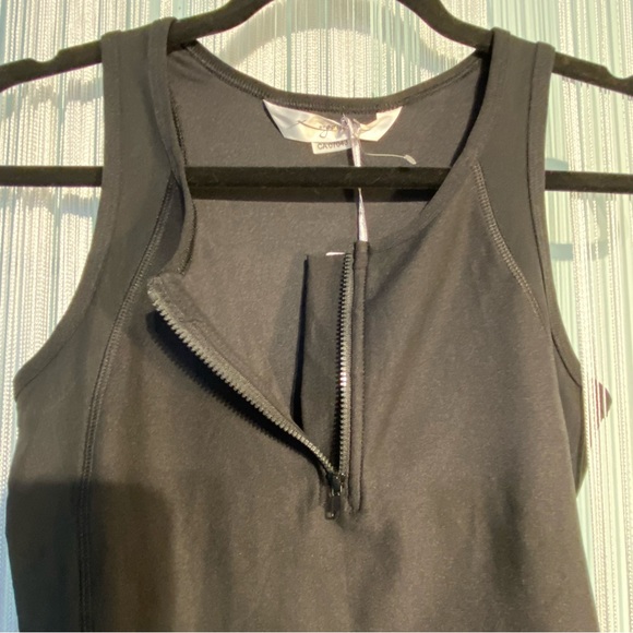 X by Gottex Black Sheer Exercise Top NWT Size Small - Picture 9 of 17